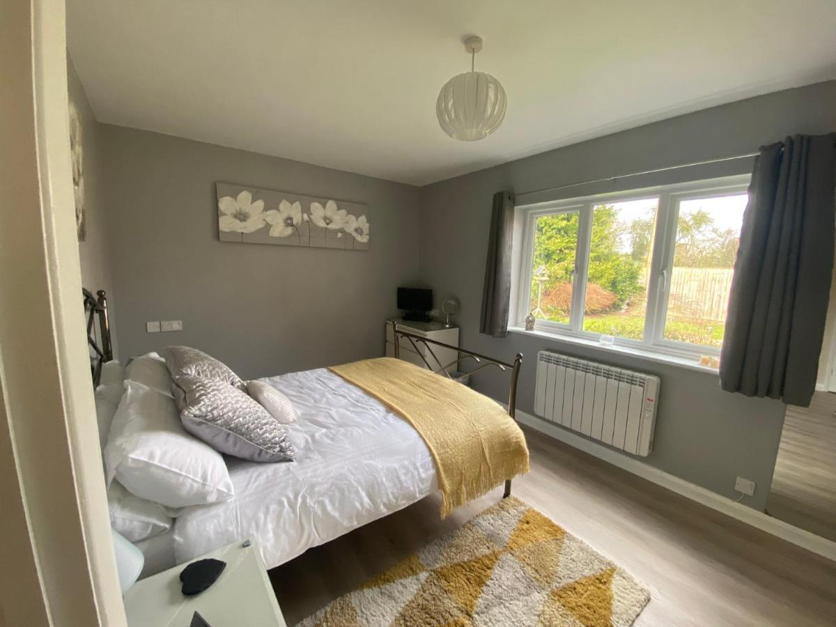 Entire Guest House, In Pewsey Vale, Wiltshire Manningford Abbots 외부 사진